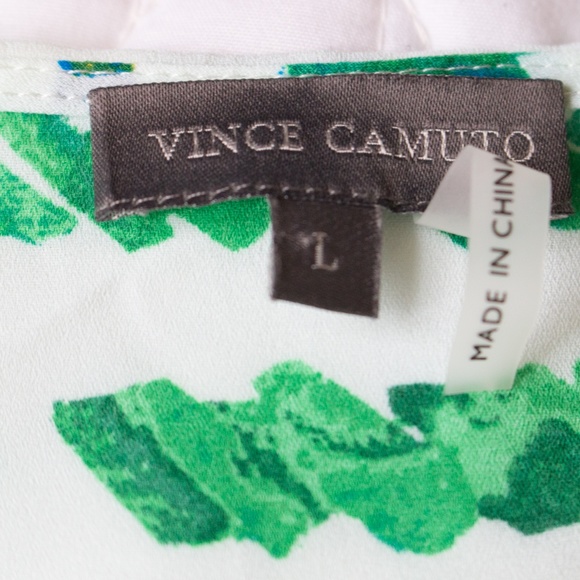 Vince Camuto | Watercolor Green Long Sleeve Blouse - Picture 3 of 5